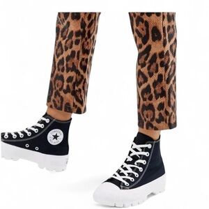 Converse Chuck Taylor All Star Hi Lugged – W 10, Black/White, Lightly Worn